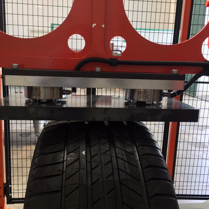 Pair of CL load cells applied on tyre test machine.